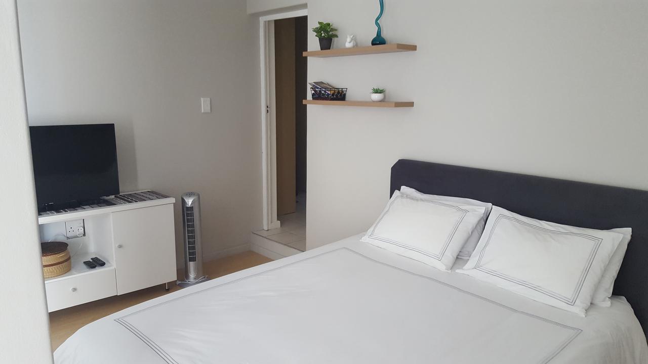 Camps Bay Cosy Accommodation ケープタウン エクステリア 写真