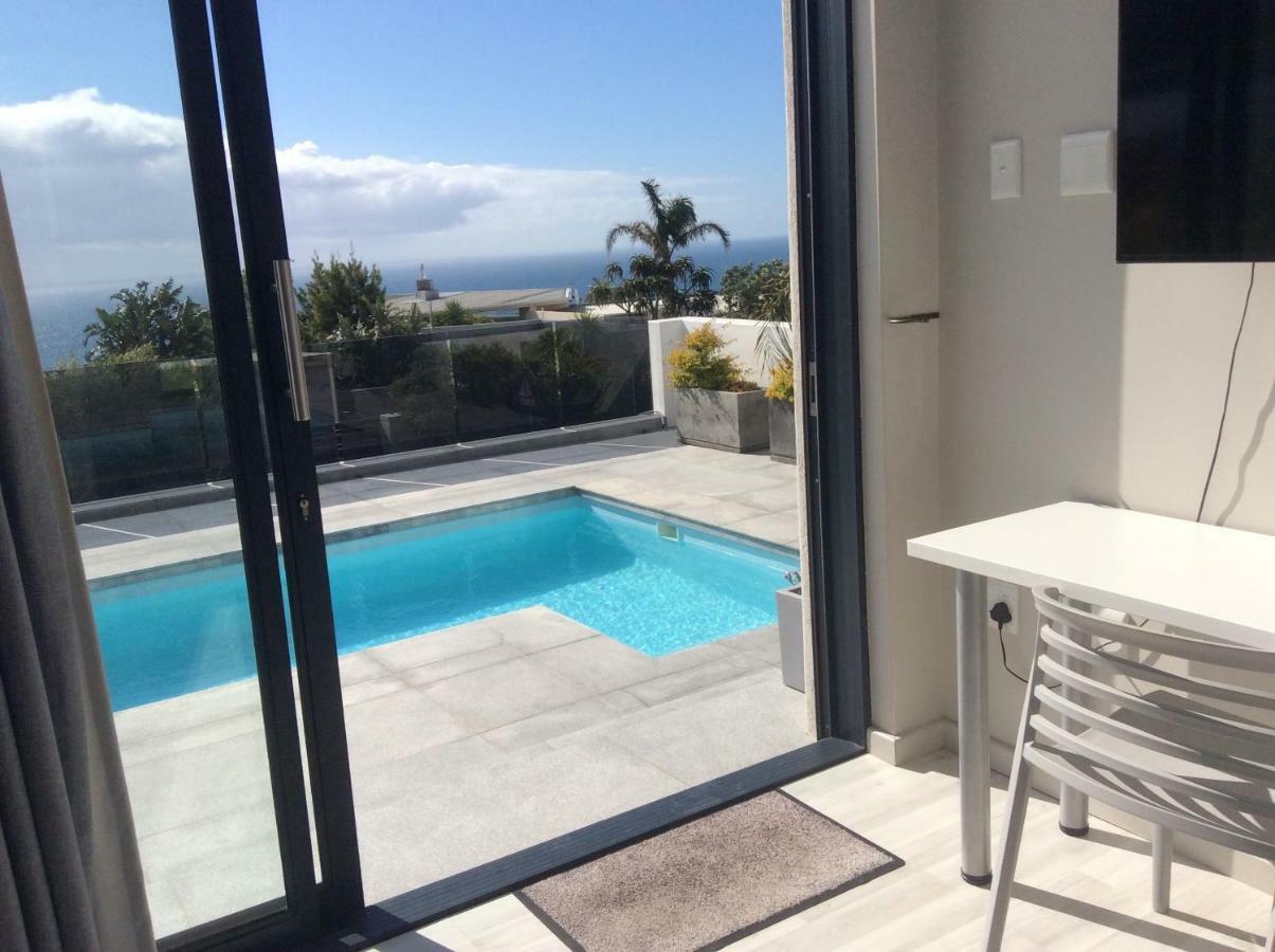 Camps Bay Cosy Accommodation ケープタウン エクステリア 写真